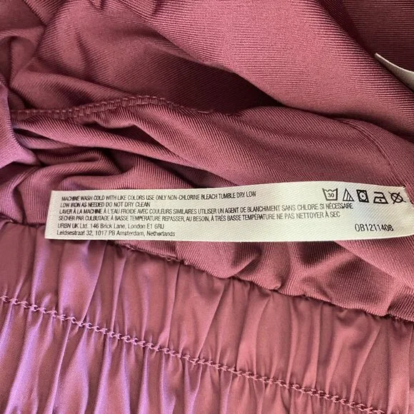 FP Movement Women's Get Your Flirt On Shorts Size MEDIUM Rose Clove Color NWT - Picture 5 of 12